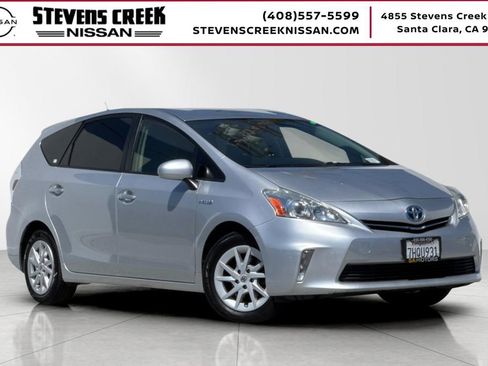 Used 2014 Toyota Prius V Three FWD image 1