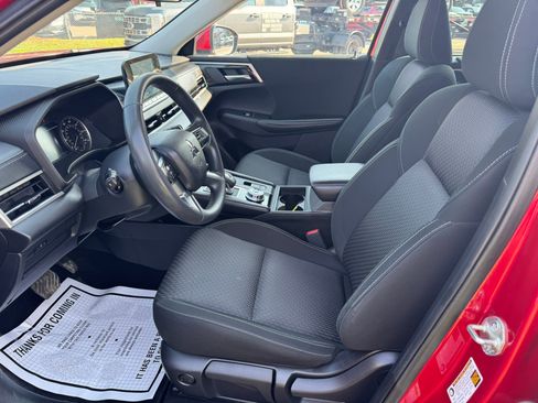 Used 2022 Mitsubishi Outlander ES AWD/4WD image 9