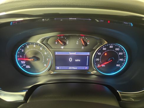 Certified 2023 Chevrolet Traverse LT FWD image 18