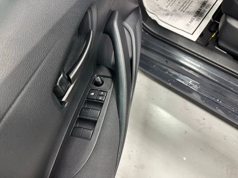 Used 2025 Toyota Corolla LE w/ LE Premium Package image 9