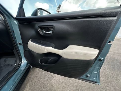 Used 2024 Honda HR-V LX image 19