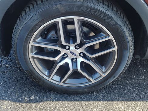 Used 2016 Ford Explorer Sport w/ Equipment Group 401A AWD/4WD image 9