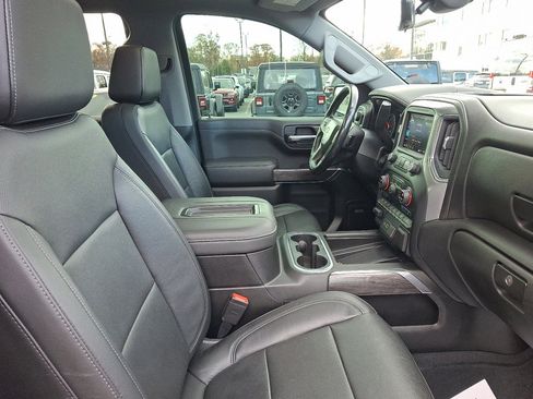 Used 2019 Chevrolet Silverado 1500 LTZ w/ LTZ Premium Package image 11