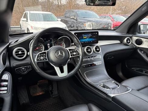 Used 2020 Mercedes-Benz GLC 300 4MATIC image 11