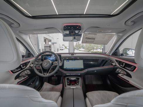 Certified 2026 Mercedes-Benz E 350 4MATIC Sedan image 27