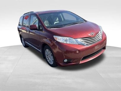 Used 2016 Toyota Sienna XLE