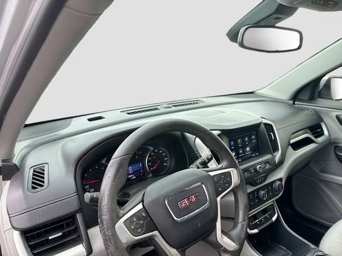 Used 2022 GMC Terrain SLE w/ Driver Convenience Package FWD image 10
