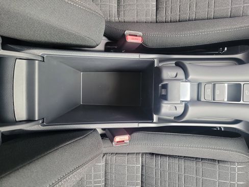 New 2026 Honda HR-V LX image 22