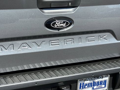 New 2025 Ford Maverick XLT w/ XLT Luxury Package image 25