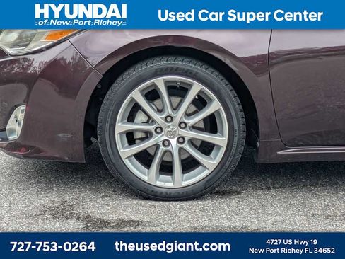 Used 2015 Toyota Avalon XLE Touring FWD image 10