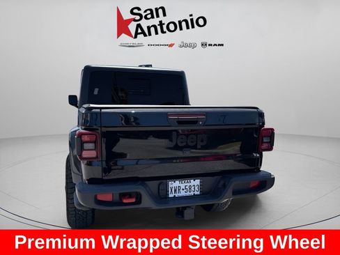 Used 2024 Jeep Gladiator Sport AWD/4WD image 10
