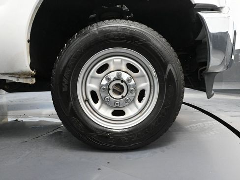 Used 2016 Ford F250 XL w/ Power Equipment Group image 16