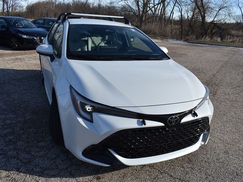 Used 2025 Toyota Corolla SE image 10