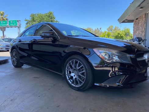 Used 2014 Mercedes-Benz CLA 250 4MATIC image 8