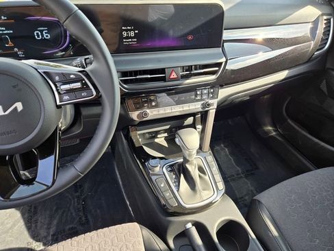 New 2026 Kia Seltos S image 21