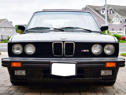 Used 1988 BMW M5 image 13