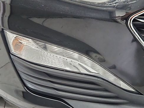 Used 2021 Chevrolet Malibu LT FWD image 10