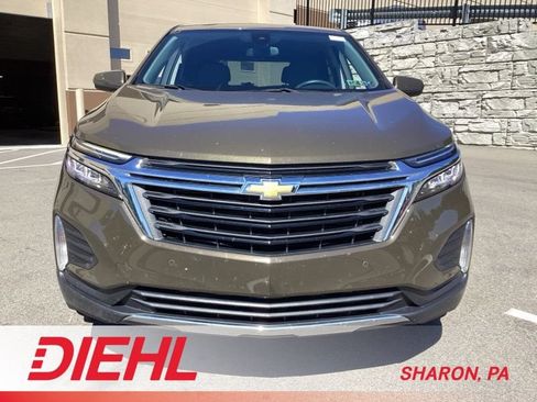 Used 2023 Chevrolet Equinox LT AWD/4WD image 2