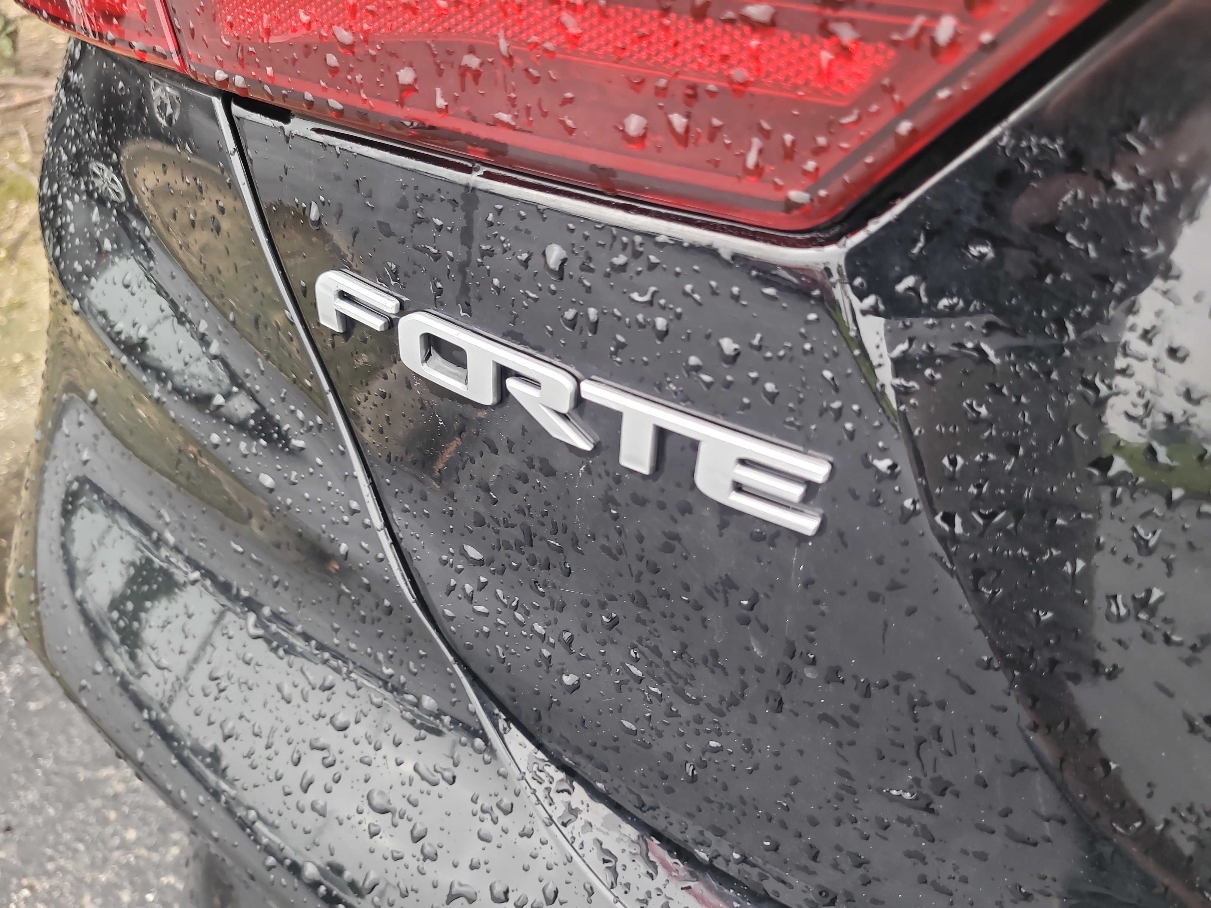 Used 2024 Kia Forte LXS w/ LXS Technology Package FWD image 10