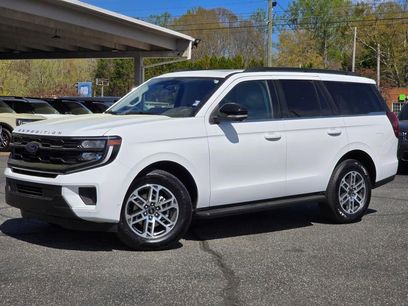 Used 2025 Ford Expedition Active