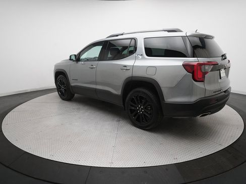 Used 2023 GMC Acadia SLE w/ Driver Convenience Package image 12