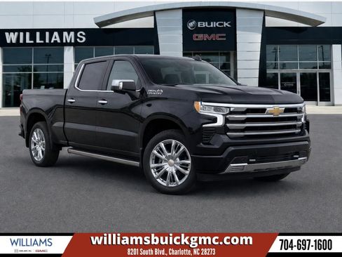 Certified 2022 Chevrolet Silverado 1500 High Country w/ High Country Premium Package AWD/4WD image 1