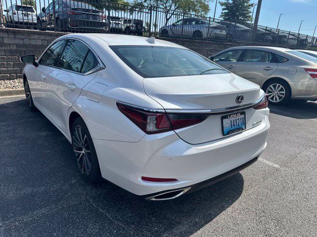 Used 2025 Lexus ES 350 w/ Premium Package FWD image 4