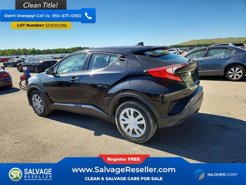 Used 2019 Toyota C-HR LE FWD image 3