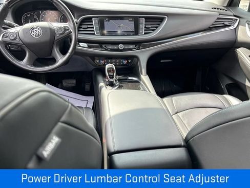 Used 2019 Buick Enclave Avenir w/ Avenir Technology Package AWD/4WD image 9