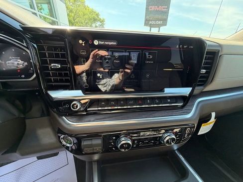 New 2026 GMC Sierra 1500 SLT AWD/4WD image 20