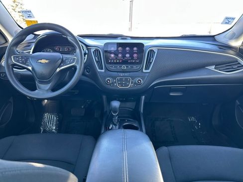 Used 2023 Chevrolet Malibu LT w/ Driver Confidence Package image 6
