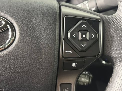 Used 2023 Toyota Tacoma TRD Sport w/ Advanced Technology Package AWD/4WD image 18