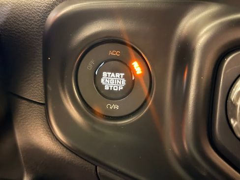 Used 2021 Jeep Wrangler Unlimited Sport w/ Sun And Sound Package AWD/4WD image 22