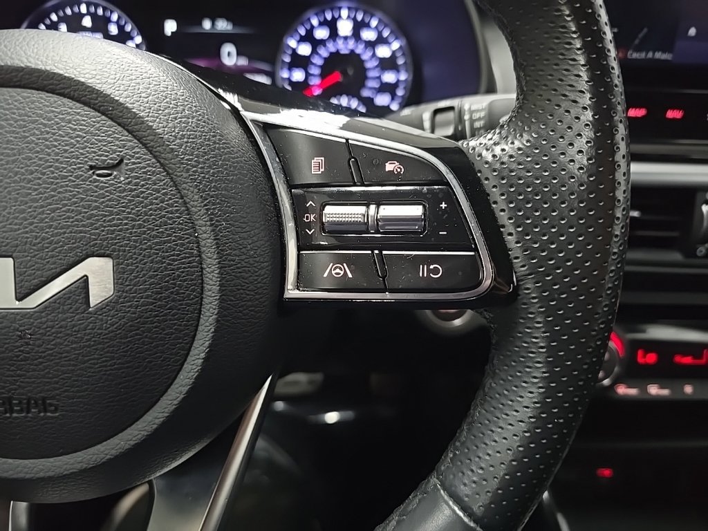 Used 2022 Kia Forte GT-Line FWD image 20