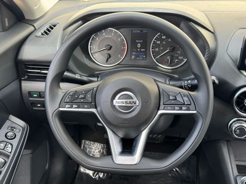 Used 2020 Nissan Sentra S FWD image 17