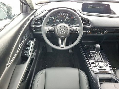 Used 2025 MAZDA CX-30 AWD 2.5 S w/ Preferred Package image 11