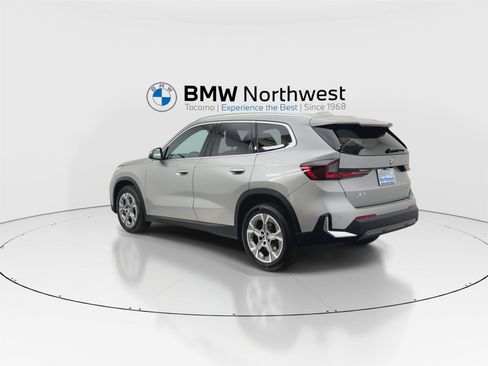 Used 2023 BMW X1 xDrive28i w/ Premium Package AWD/4WD image 12