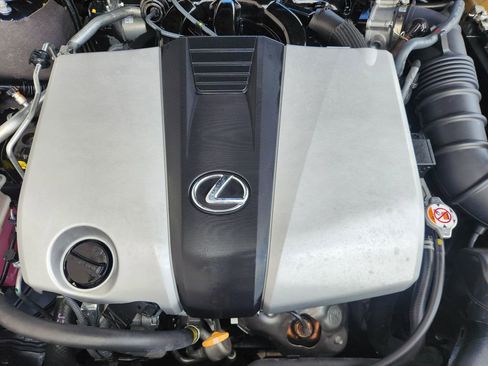 Used 2025 Lexus ES 350 w/ Premium Package image 32