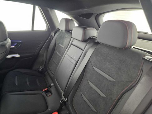 Used 2026 Mercedes-Benz GLC 43 AMG 4MATIC image 17