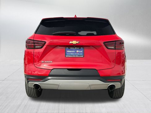 Used 2023 Chevrolet Blazer LT w/ Driver Confidence Package FWD image 8
