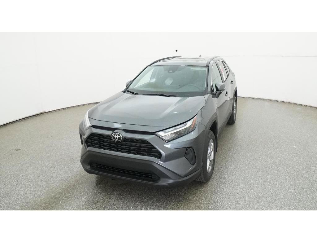 Used 2025 Toyota RAV4 XLE w/ Convenience Package FWD image 22