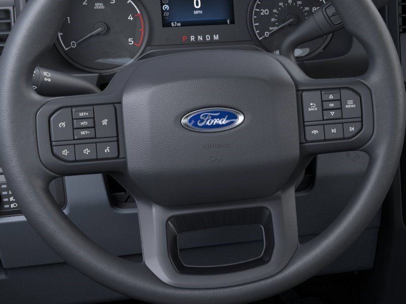 New 2026 Ford F250 XLT w/ FX4 Off-Road Package AWD/4WD image 12