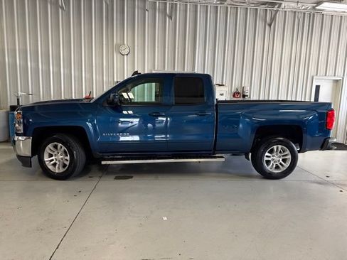 Used 2019 Chevrolet Silverado 1500 LT w/ All Star Edition RWD image 2