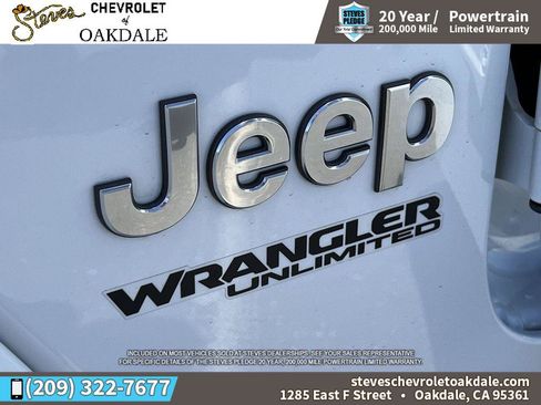 Used 2022 Jeep Wrangler Unlimited Sahara AWD/4WD image 34