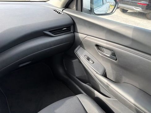 Used 2024 Nissan Sentra S FWD image 19