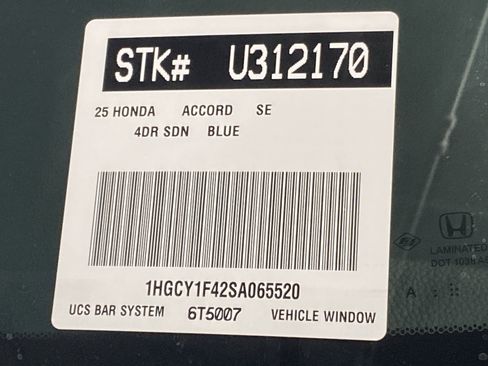 Certified 2025 Honda Accord SE image 8