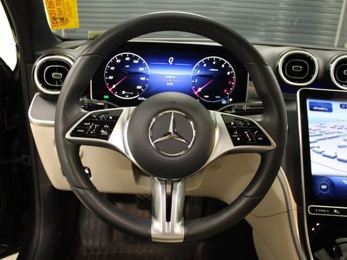 Used 2025 Mercedes-Benz C 300 C 300 image 17