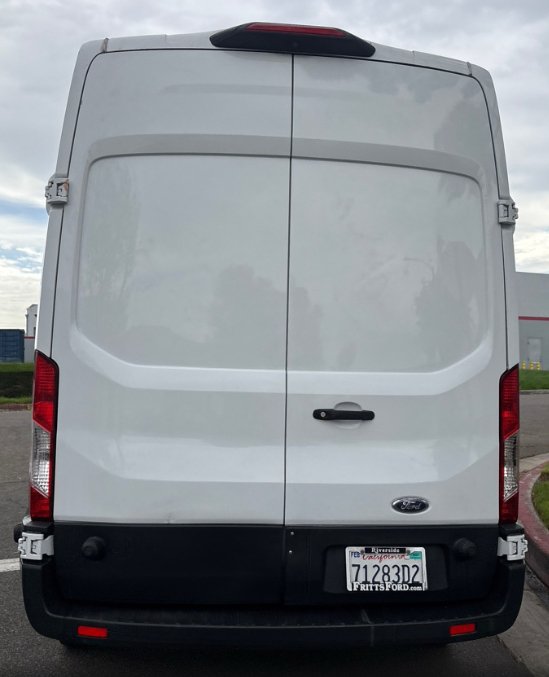 Used 2018 Ford Transit 250 148 High Roof RWD image 4