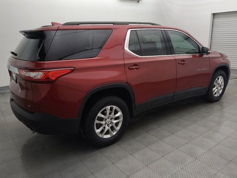 Used 2021 Chevrolet Traverse LT FWD image 10