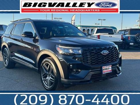 New 2026 Ford Explorer ST-Line w/ ST-Line Street Pack image 1